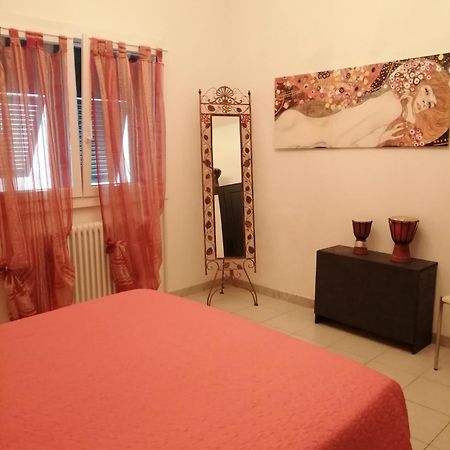 Appartamento Ca' Sandra Vado Ligure Exterior photo