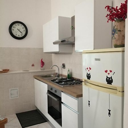 Appartamento Ca' Sandra Vado Ligure Exterior photo